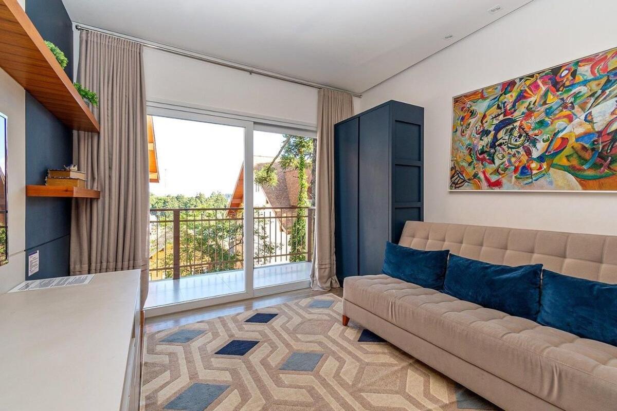 Ferienwohnung Rosa Edificio Casa De Pedra Gramado Zimmer foto